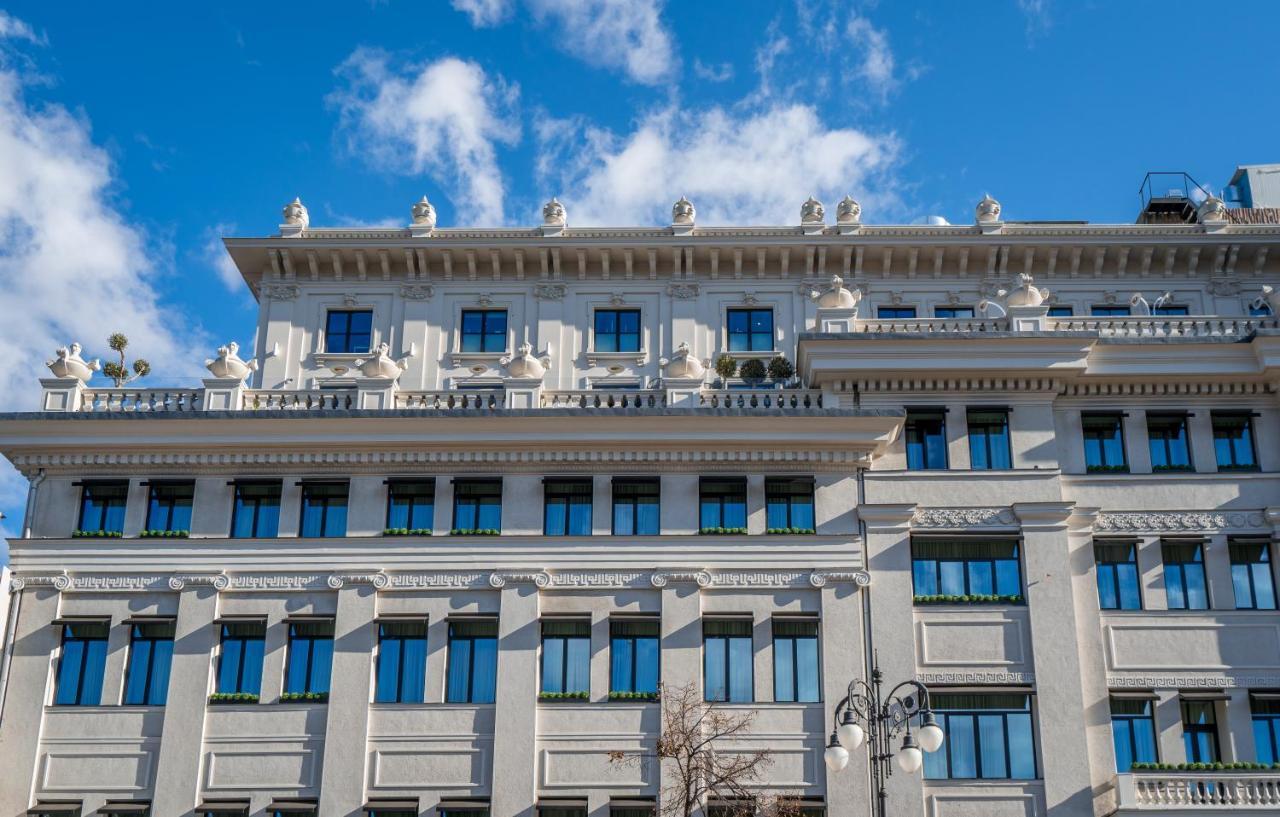 Monograph Freedom Square Hotell Tbilisi Exteriör bild The hotel in 2013